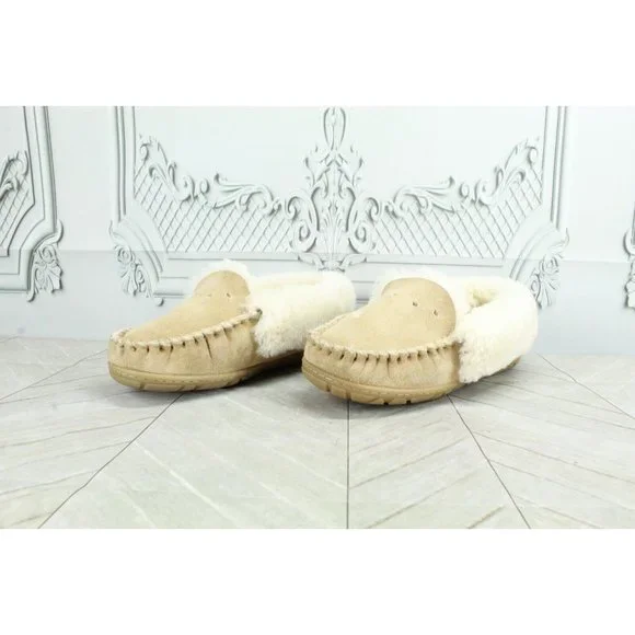 LL Bean Brown Suede Wicked Good Shearling Lined Moccasin Slippers 7 M - Picture 2 of 10